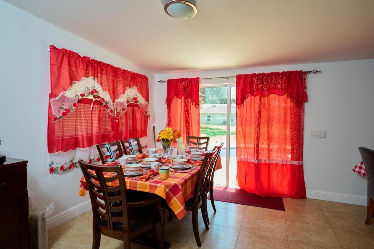 Fabulous Hollywood Living Space Luaran gambar