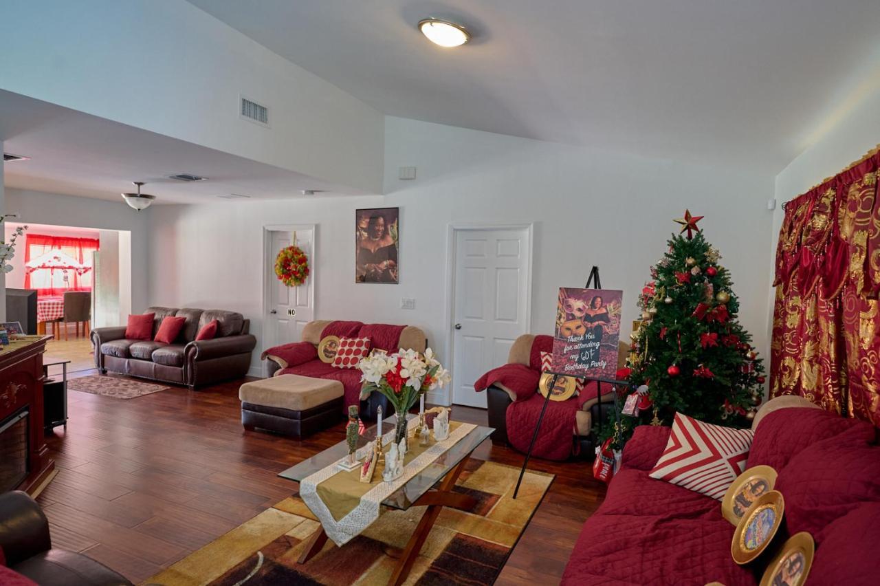 Fabulous Hollywood Living Space Luaran gambar